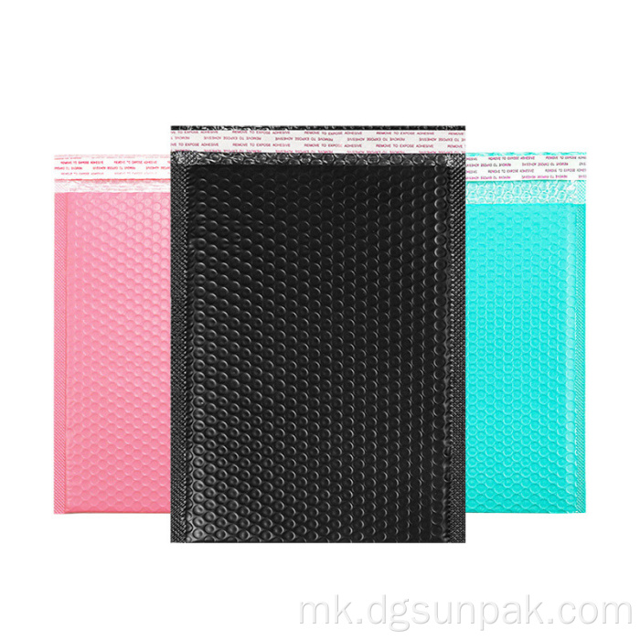 прилагодени торби за испраќање меурчиња за пакување облека